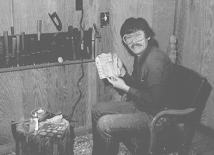 Richard Hunt creating a frontlet